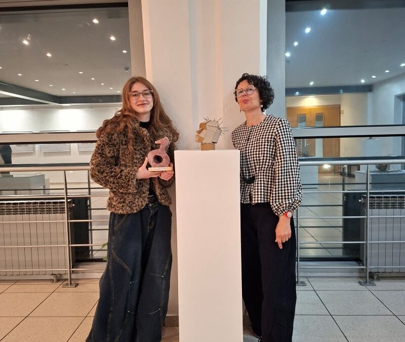 Učenica Victoriia  Katkova iz 4.d razreda osvojila je 3. mjesto na Državnom natjecanju LIK 2026. 